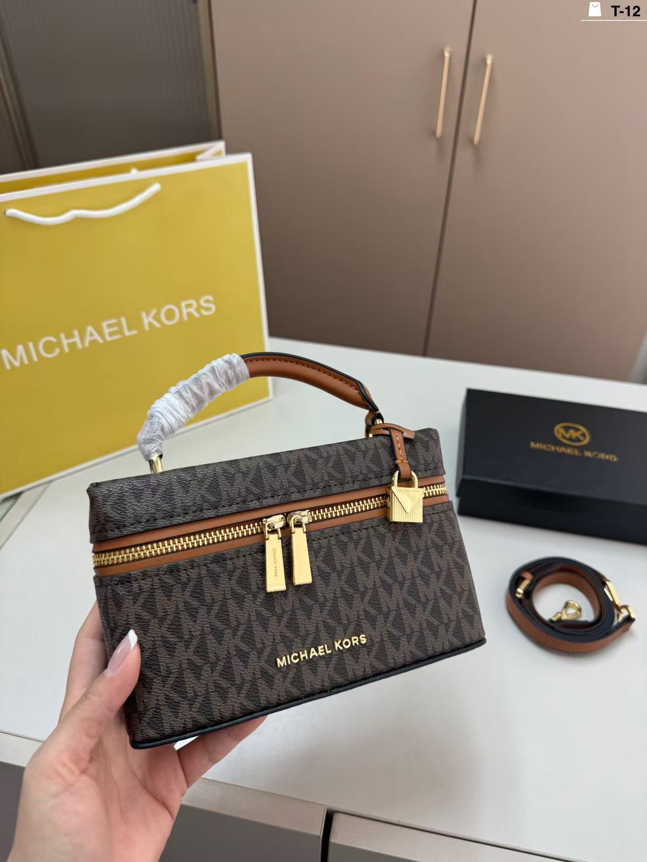 Women'S Tote Bags Michael Kors - 마이클 코어스 여성용 고품질 토트 박스