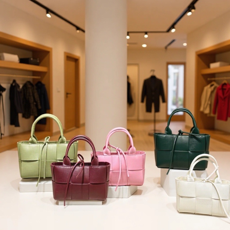 Women'S Vogue Bags - 여성 명품 메신저 퍼스 쇼퍼백 단색