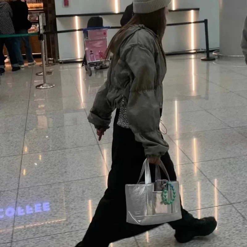 여성용 트렌디 실버 PU 가죽 토트백, 모던 뉴트럴 대 - Women'S Vogue Bags 리뷰 및 가격