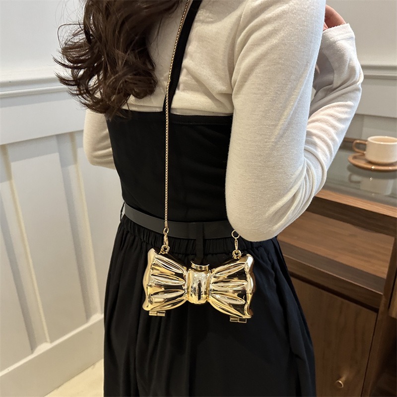 럭셔리 패션 메탈 미니 핸드백 리본 클라스프 장식 유럽 - Women Bags On Sale 리뷰 및 가격